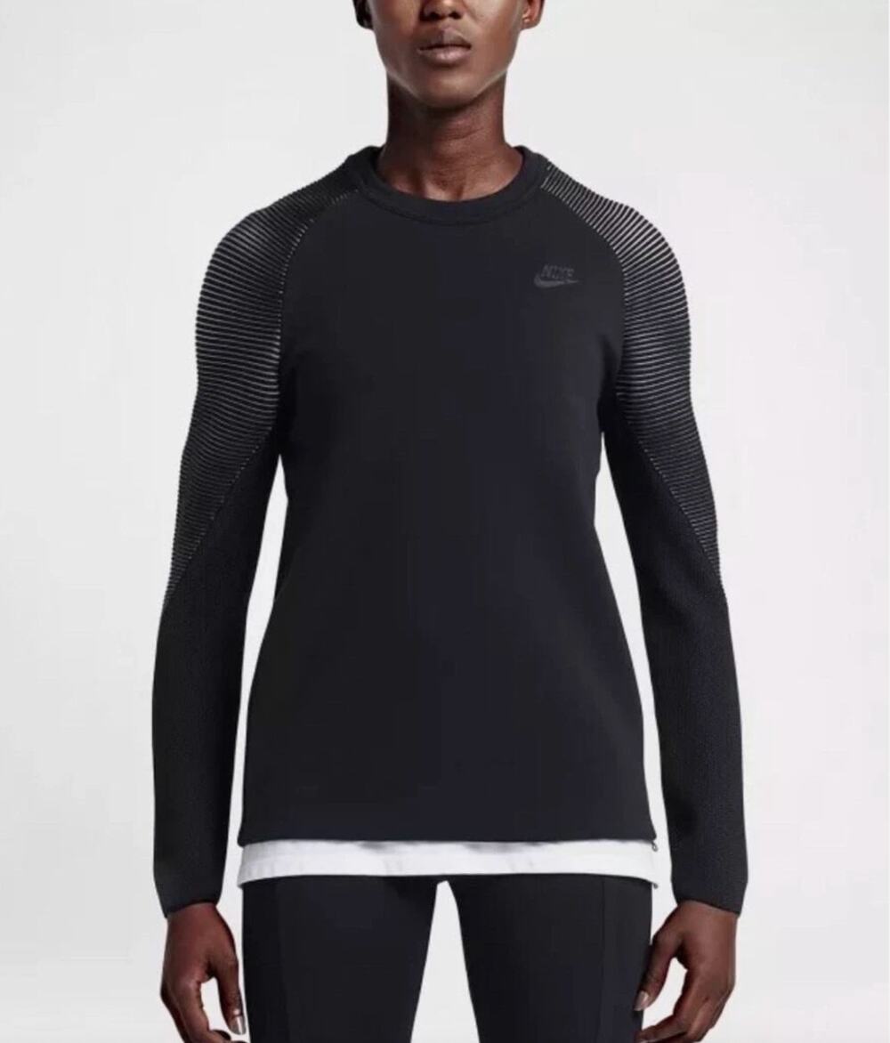 NIKE Size XS NEW